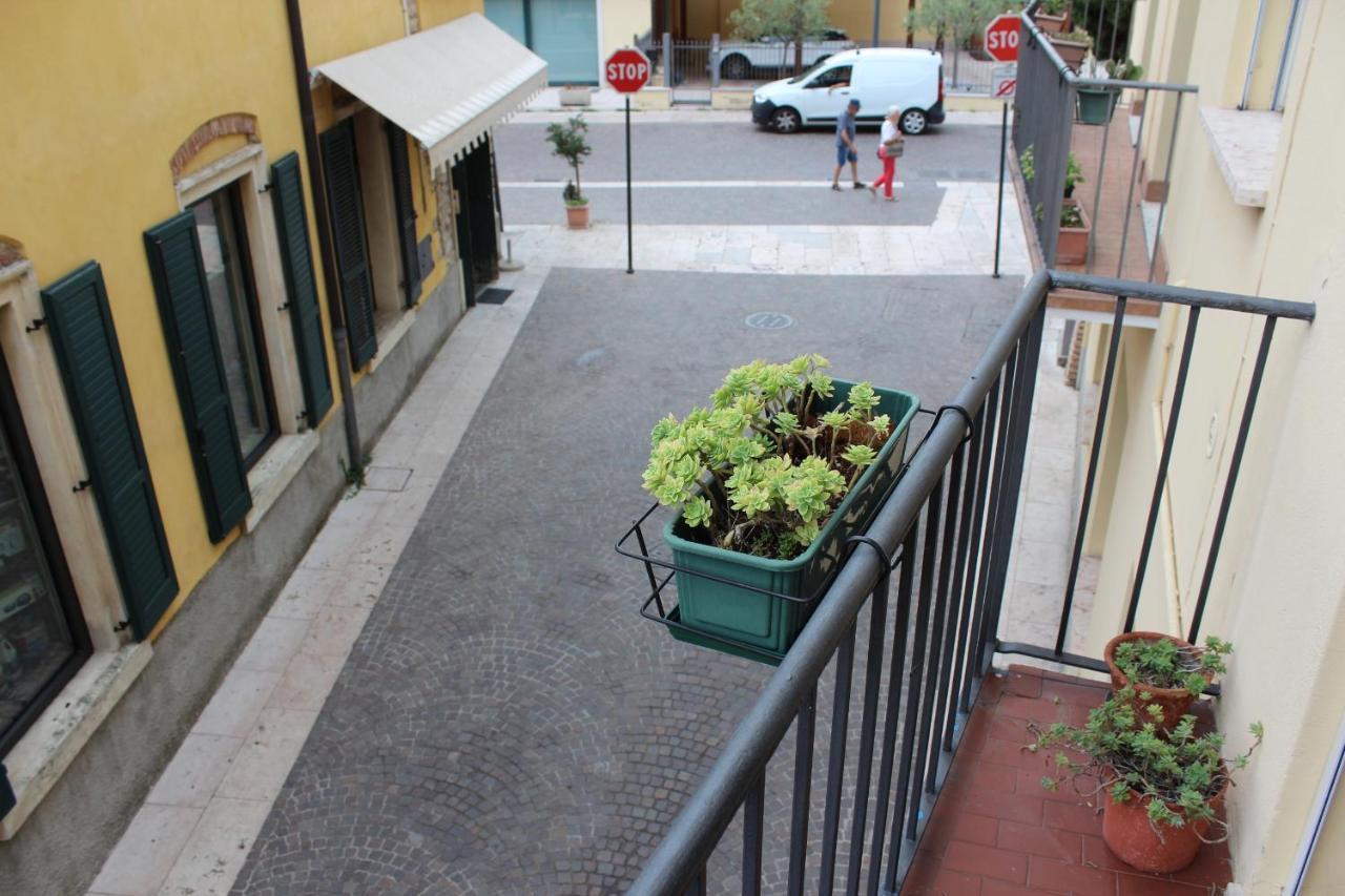 Appartamento Balconcino Su Lazise Extérieur photo